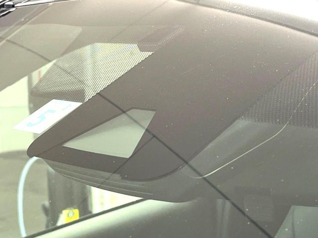 TOYOTA YARIS CROSS HYBRID 2023