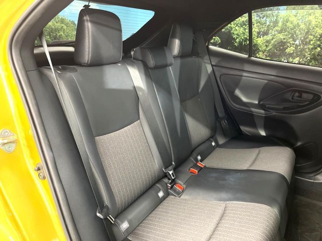 TOYOTA YARIS CROSS HYBRID 2023