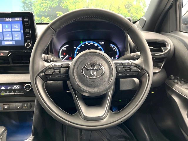 TOYOTA YARIS CROSS HYBRID 2023
