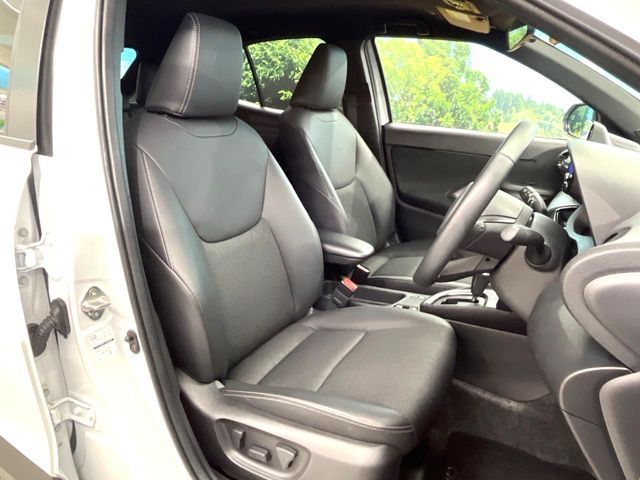 TOYOTA YARIS CROSS 2025