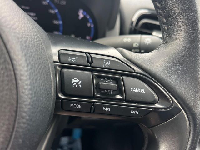 TOYOTA YARIS CROSS HYBRID 2023