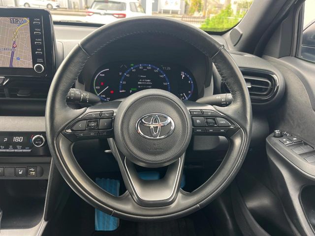 TOYOTA YARIS CROSS HYBRID 2023