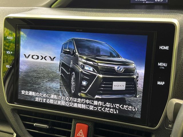 TOYOTA VOXY 4WD 2019