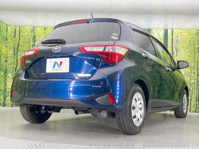 TOYOTA VITZ 2020