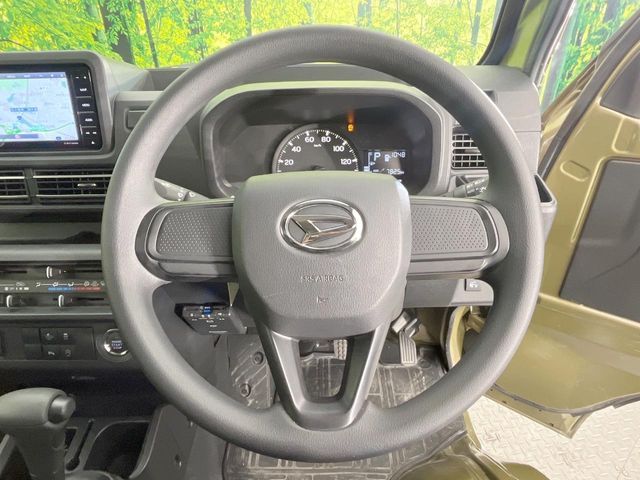 DAIHATSU HIJET truck 2023