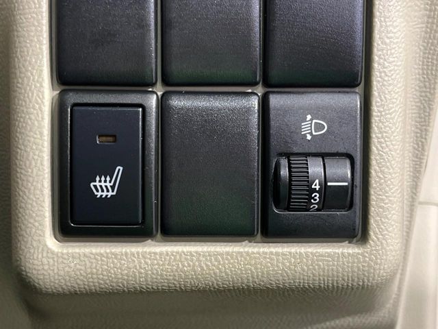 NISSAN ROOX 4WD 2012