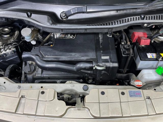 NISSAN ROOX 4WD 2012