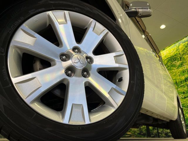 MITSUBISHI DELICA D:5 4WD 2016