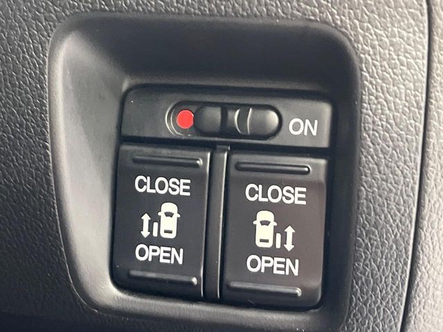 HONDA N BOX CUSTOM 4WD 2013