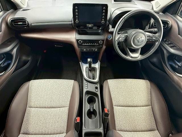 TOYOTA YARIS CROSS HYBRID 2020