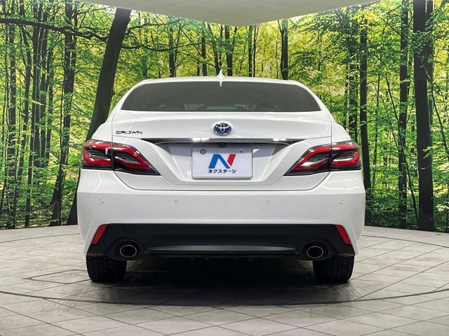 TOYOTA CROWN sedan hybrid 4WD 2018