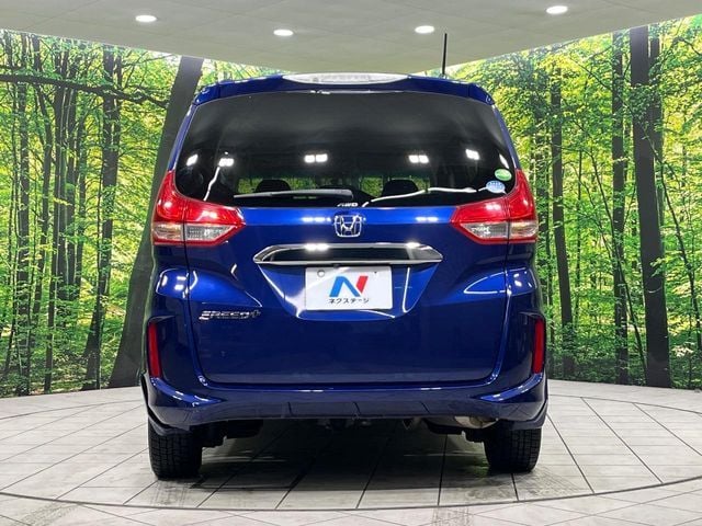 HONDA FREED plus 4WD 2016