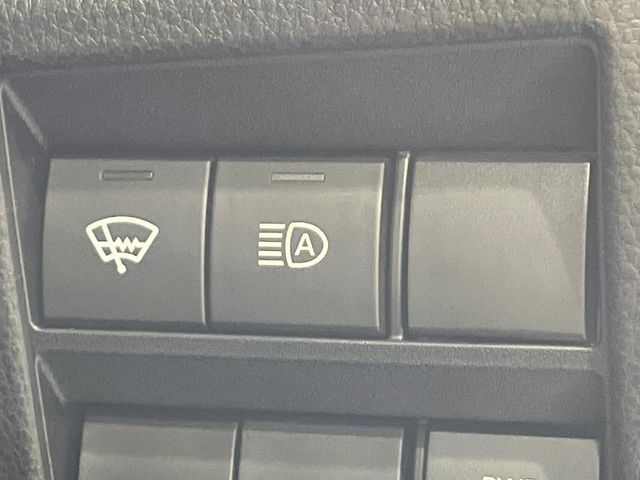 TOYOTA VOXY 4WD 2025