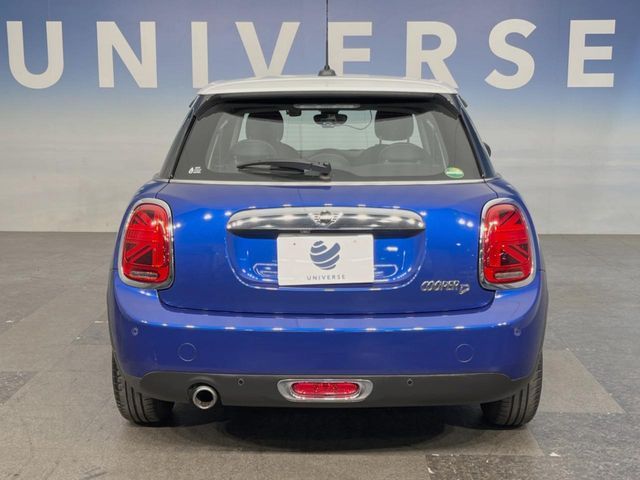 BMW MINI COOPER D 5DOOR 2018