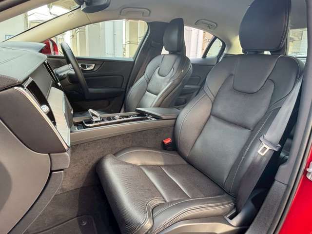 VOLVO VOLVO S60 2023