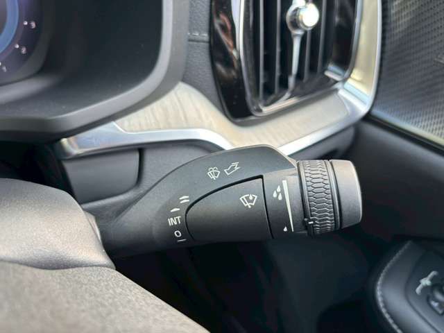 VOLVO VOLVO S60 2023