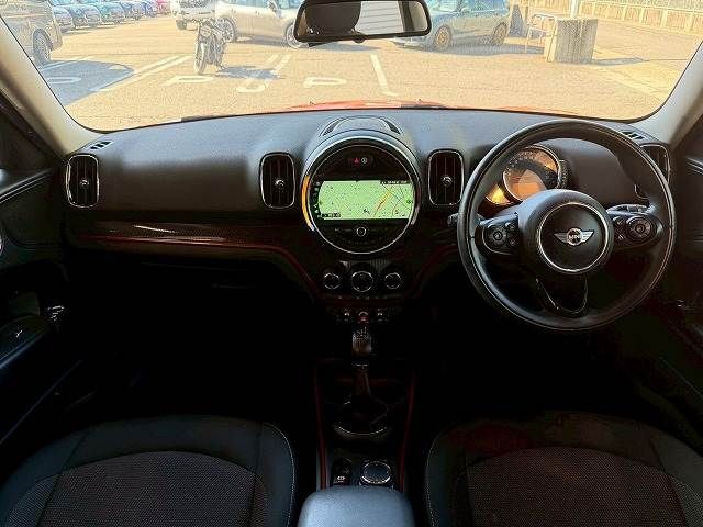 BMW BMW MINI COOPER D CROSSOVER 2017