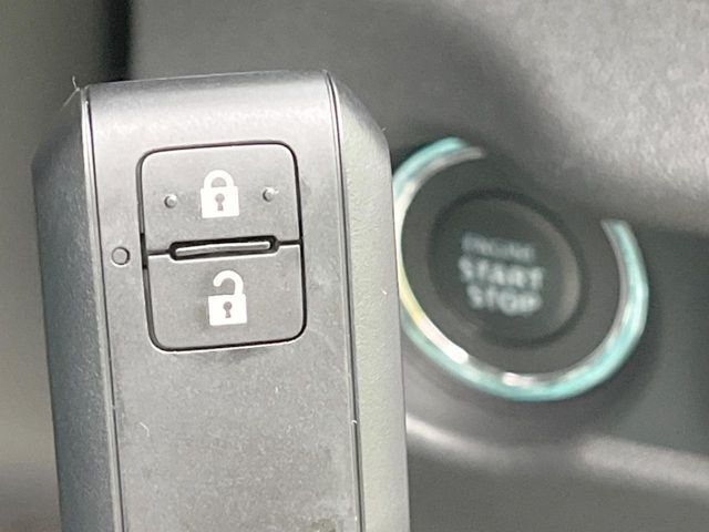 SUZUKI JIMNY NOMADE 2025