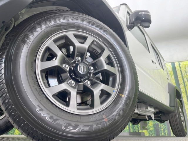 SUZUKI JIMNY NOMADE 2025