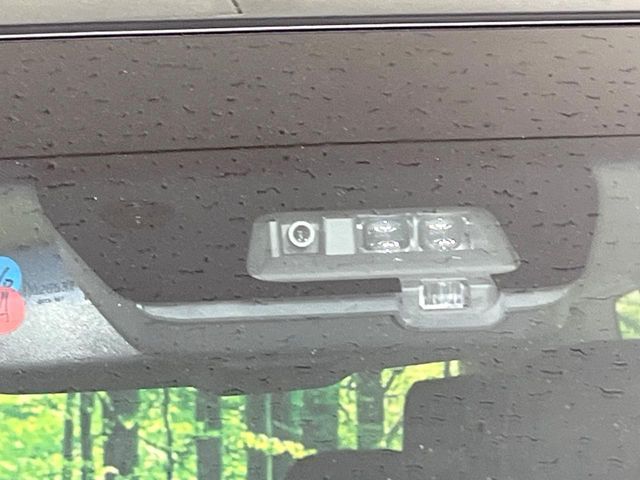 MITSUBISHI DELICA D:5 4WD 2023