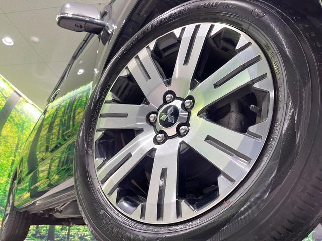 MITSUBISHI DELICA D:5 4WD 2023