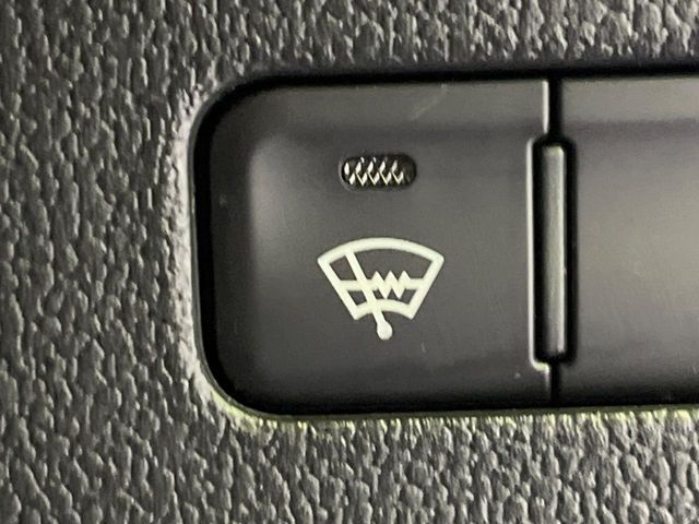 TOYOTA PRIUS 4WD 2016