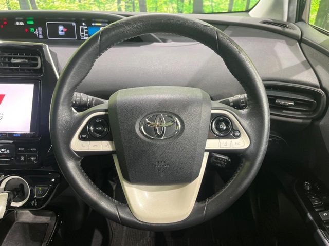 TOYOTA PRIUS 4WD 2016