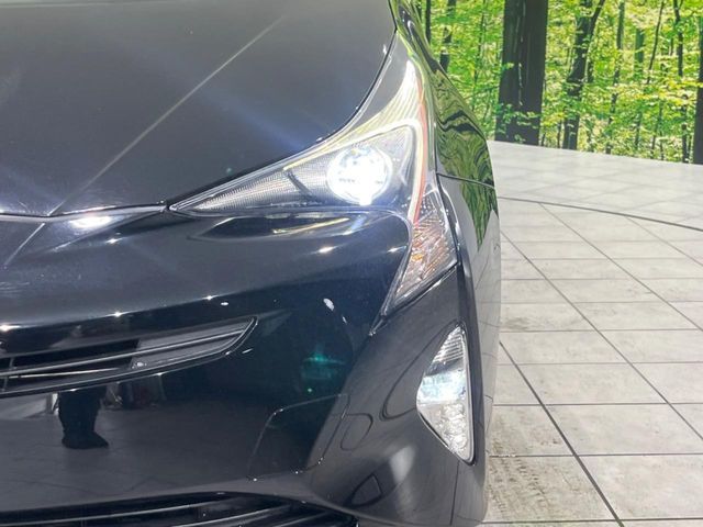 TOYOTA PRIUS 4WD 2016