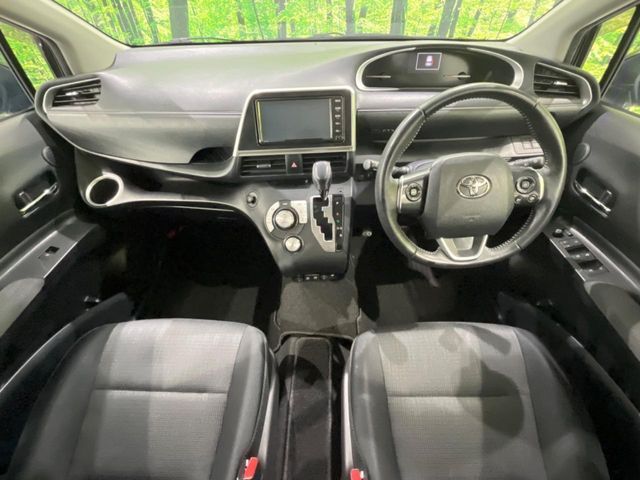 TOYOTA SIENTA 4WD 2022