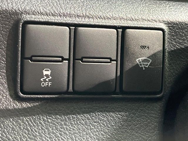 TOYOTA SIENTA 4WD 2022