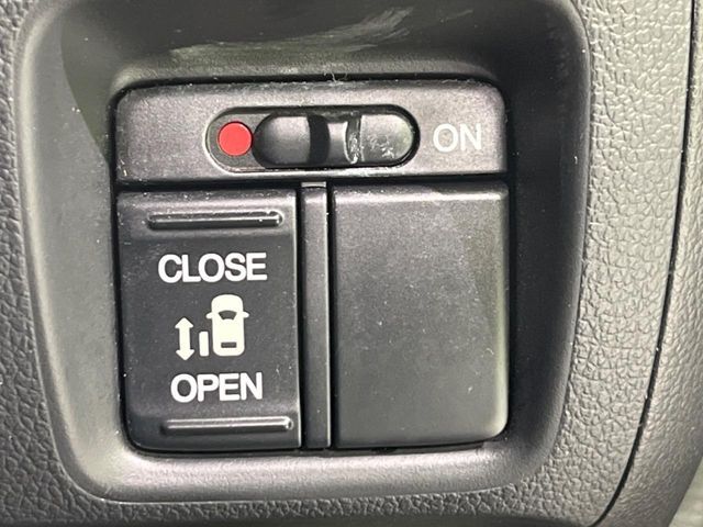 HONDA N BOX CUSTOM 4WD 2013