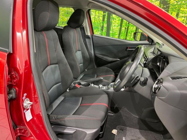 MAZDA DEMIO 4WD 2014