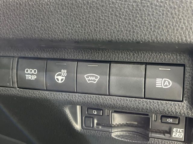 TOYOTA RAV4 4WD 2025