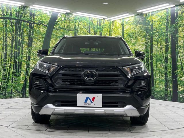 TOYOTA RAV4 4WD 2025