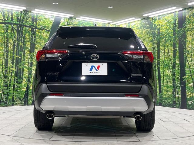 TOYOTA RAV4 4WD 2025