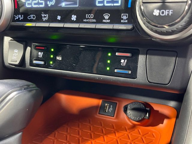 TOYOTA RAV4 4WD 2023