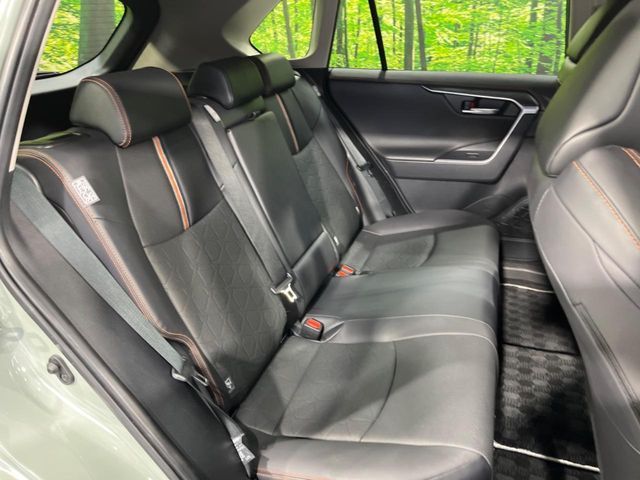 TOYOTA RAV4 4WD 2023