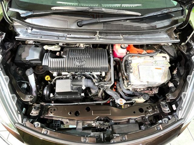 TOYOTA SIENTA HYBRID 2020