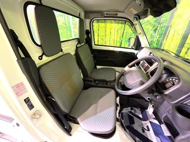 MITSUBISHI MINICAB truck 4WD 2025