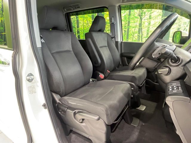 HONDA STEPWAGON SPADA 2013