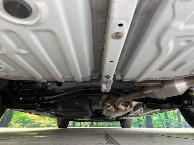 TOYOTA VOXY HYBRID 2023