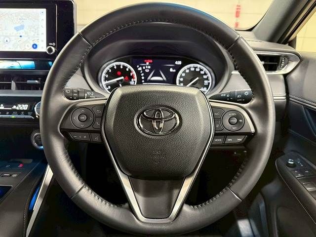 TOYOTA HARRIER 2WD 2023