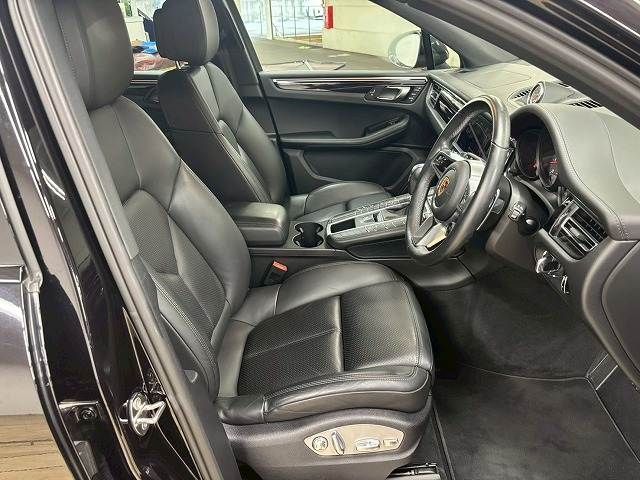 PORSCHE PORSCHE Macan 2020