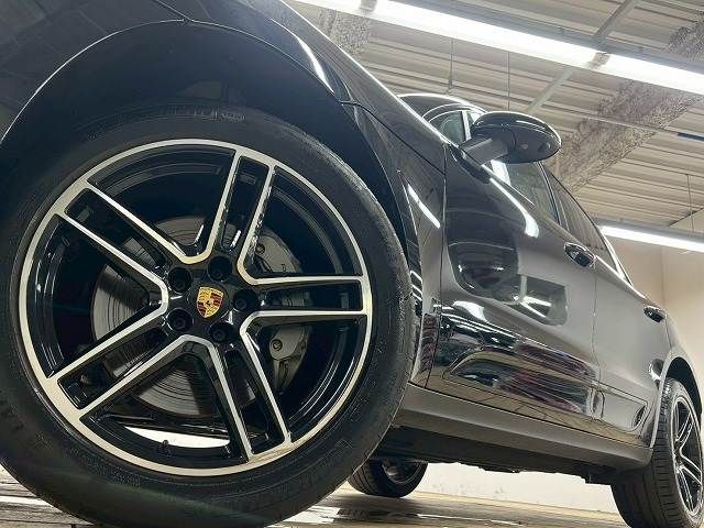 PORSCHE PORSCHE Macan 2020