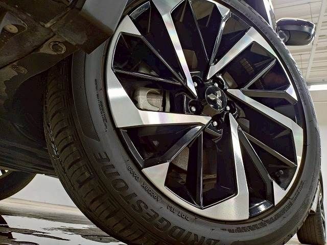 MITSUBISHI OUTLANDER PHEV 2023