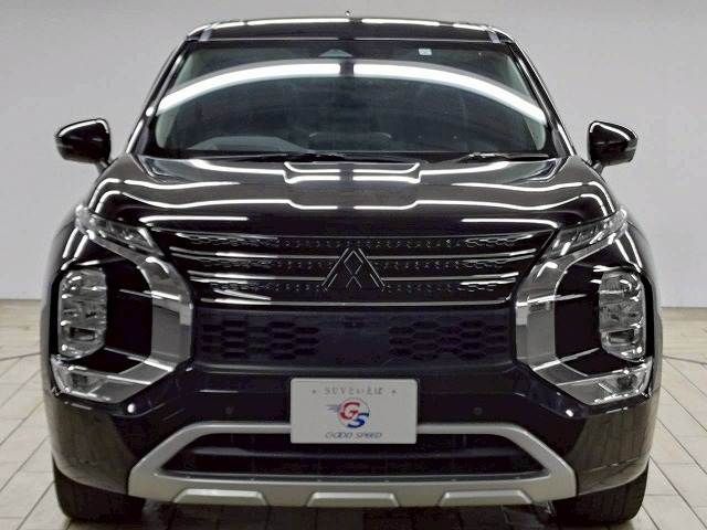 MITSUBISHI OUTLANDER PHEV 2023