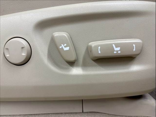 TOYOTA LANDCRUISER PRADO 2023