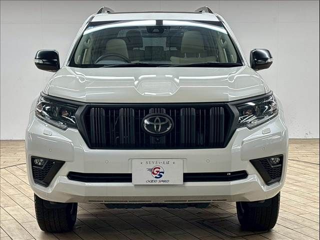 TOYOTA LANDCRUISER PRADO 2023