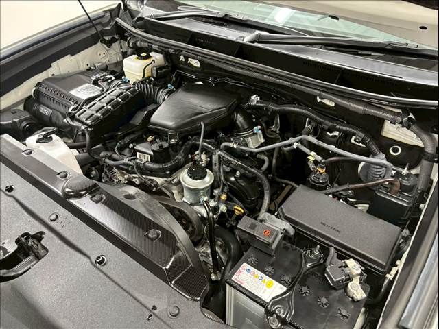 TOYOTA LANDCRUISER PRADO 2023