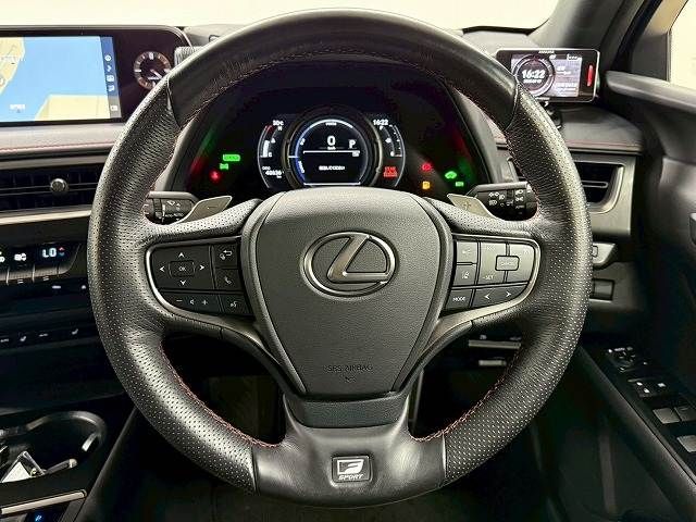 TOYOTA LEXUS UX250h 2019